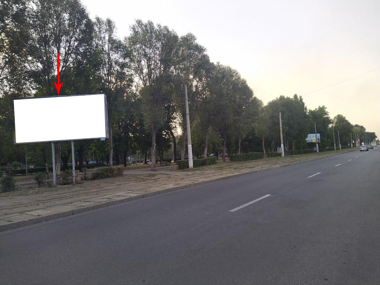 Billboard Dniprodzerzhinsk,  prosp. Svobodi, navproti magazinu "El'dorado"