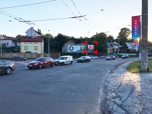 Видеоборд Львов,  вул. Замарстинівська, 183 – Мазепи (ТЦ "Спартак"), розмір 2,3 х 3,2 м, екран