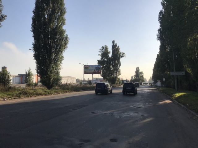 Billboard Cherkasy,  st.Onoprienka, TC "Villa Tera" TC"Sadovij Centr"
