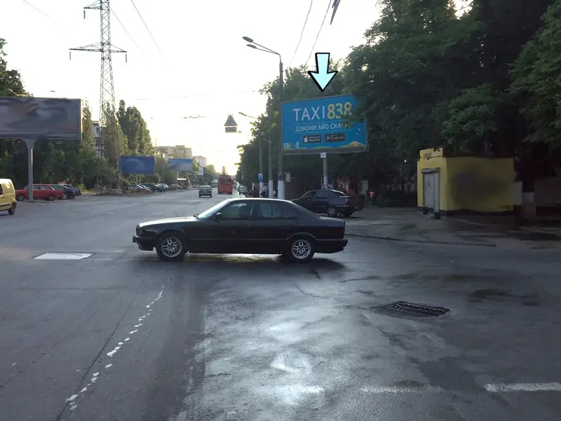 Билборд Одесса,  Космонавтов №15