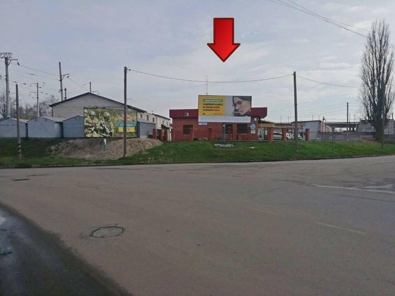 Billboard Kremenchuk,  st. Sevcenka perehr. z st. Ukrains'kou ta st. Velika Naberezna, r-n Avtovokzalu, Pridniprovs'kogo rinku ta Krukovskogo mostu