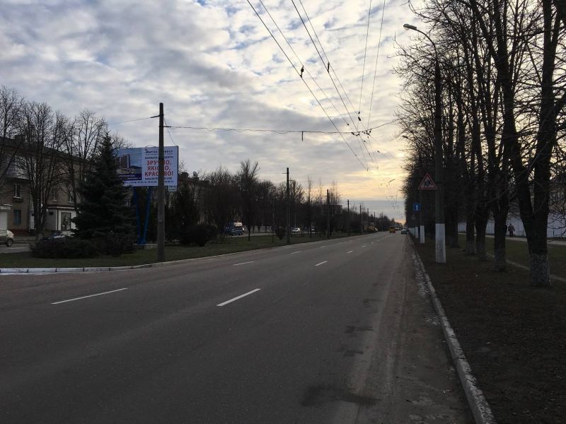 Billboard Kremenchuk,  prosp. Svobodi, 120/25, perehr. z provulkom Tolstogo