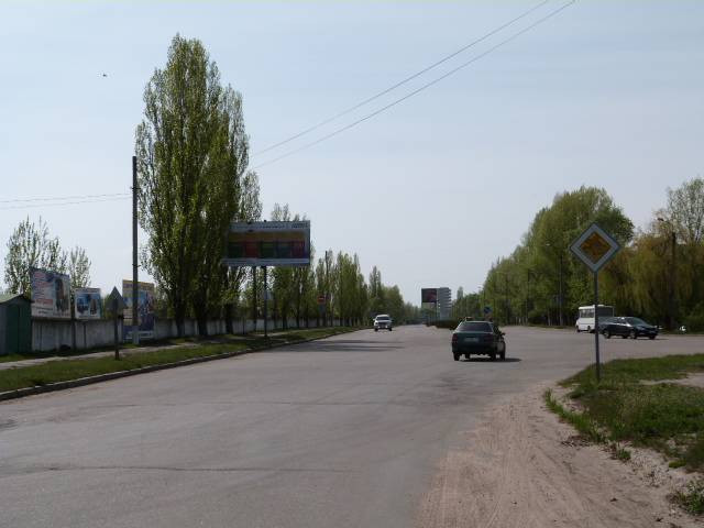 Billboard Kremenchuk,  st. Velika  naberezna, perehr. z st. Flots'kou, 2, r-n avtorinku, bila viddilenna Novoi Posti No1