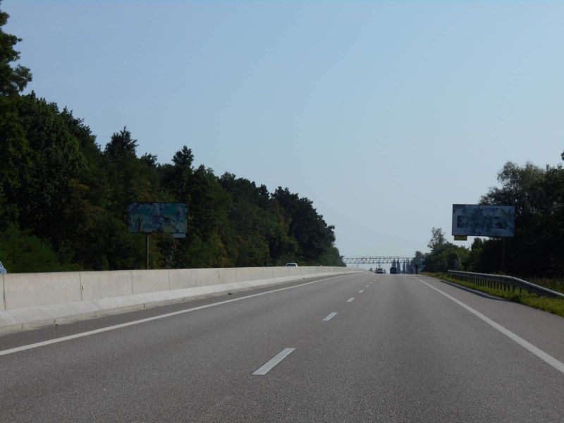 Билборд Глеваха,  смт. Калинівка, траса М-05 Київ-Одеса, км 29+650 право, за 650м до повороту на вул. Вокзальна та АЗС КЛО, через 850м після АЗС АМІК
