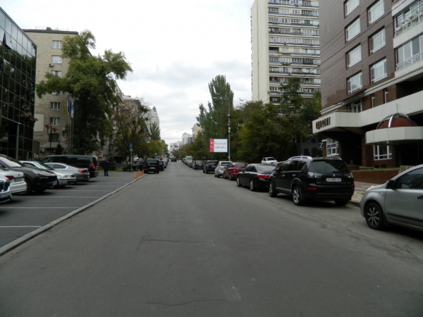 Billboard Kyiv,  вул. Гедройця Єжи (Тверська) / "УкрЕксім Банк", в напр. Велика Васильківська вул. (Червоноармійська)