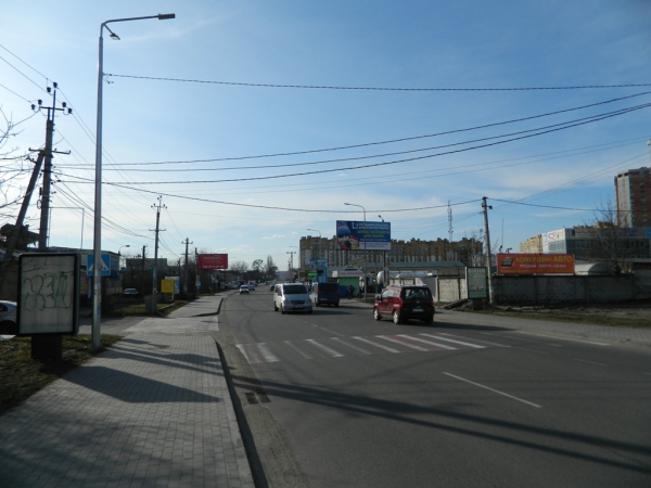 Billboard Kyiv,  Petropavlovskaa Borsagovka, st. Sobornaa, 2 (GAZ zapravka)
