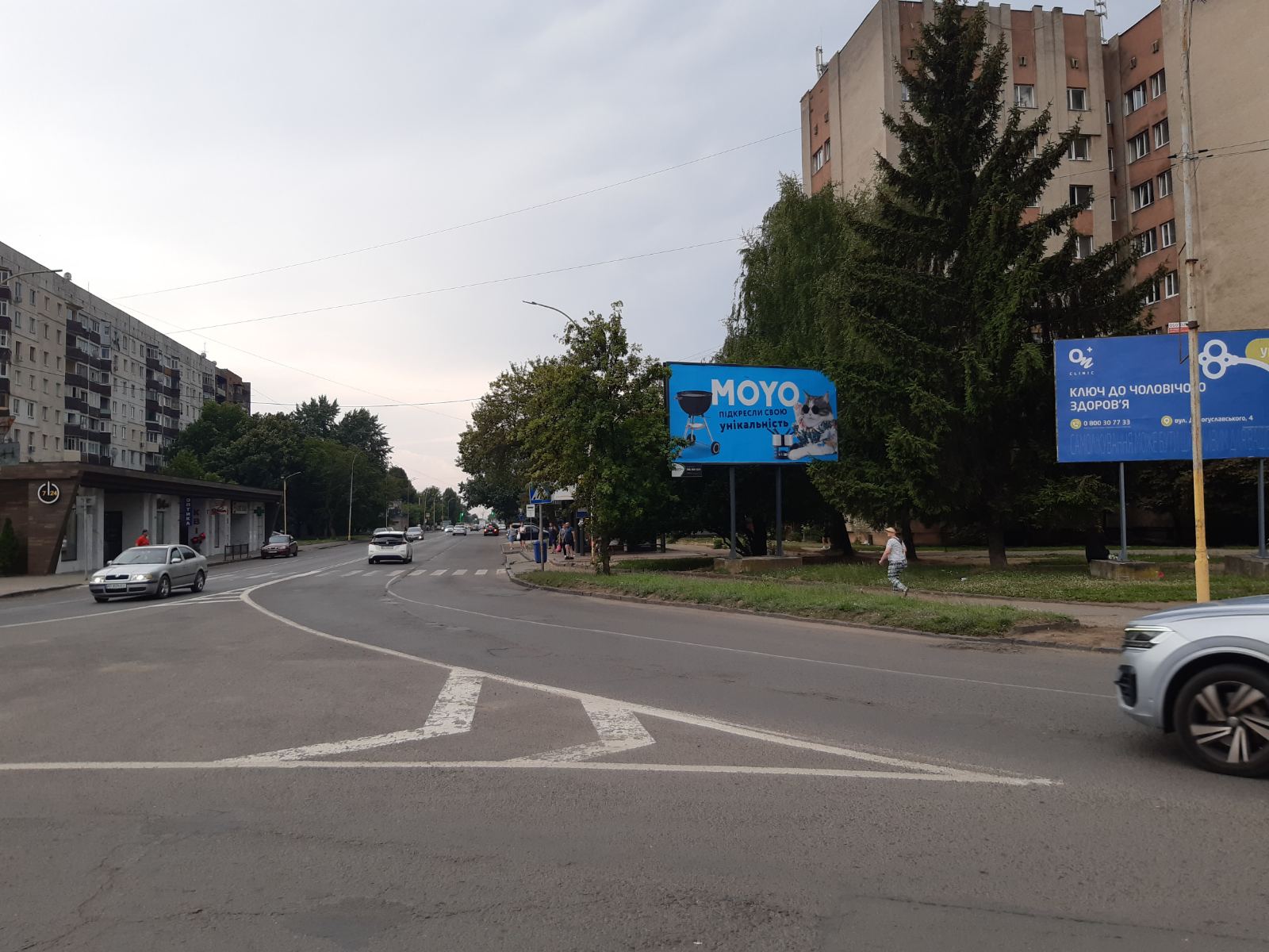 Білборд, бігборд (борд)  Ужгород,  м. Ужгород, вул. Грушевського – Минайська