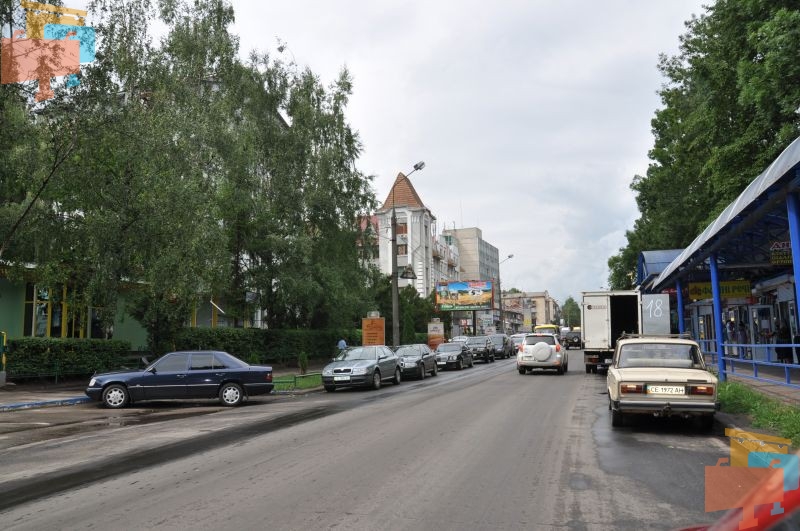 Billboard Chernivtsi,  st. Stasuka 20 (T,C Formarket, PrivatBank)
