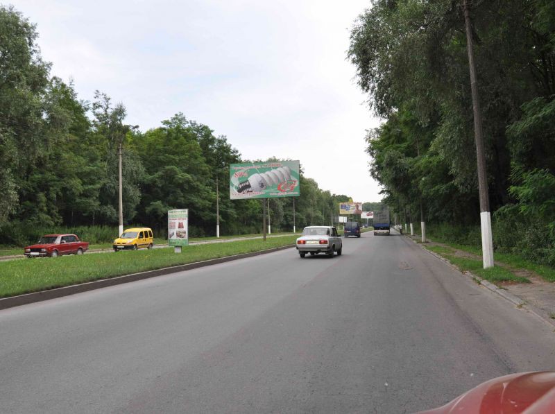 Билборд Черновцы,  вул. Ізмайлівська (Калинівський ринок)