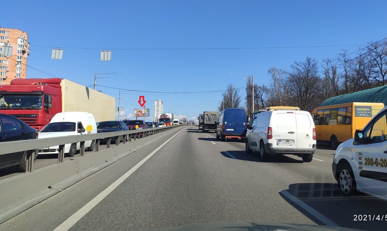 Billboard Kyiv,  av. Akademika Palladina, 34 (navproti)