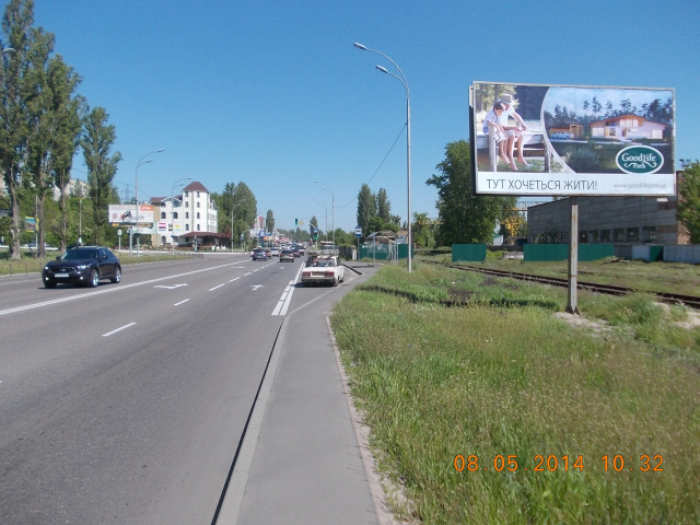 Billboard Vishgorod,  Naberezna -st.Sevcenka ( zupinka) napramok z Kieva