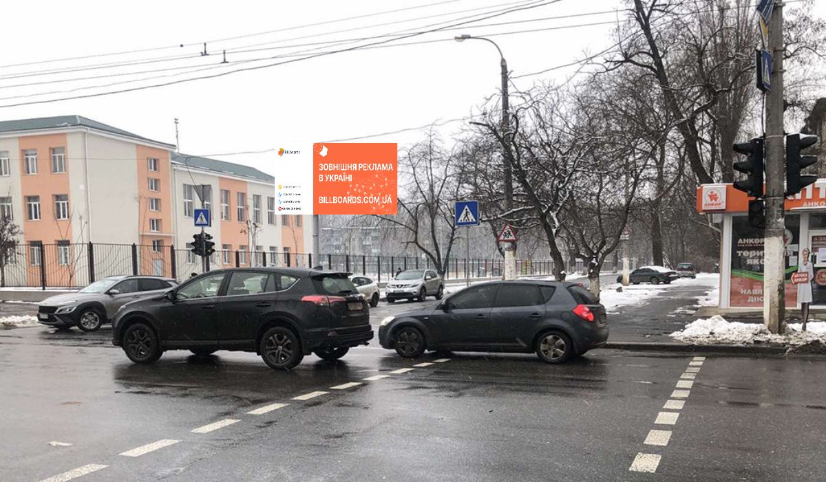 Билборд Одесса,  Генерала Петрова-Комарова Михайла вул. (Космонавта Комарова)
