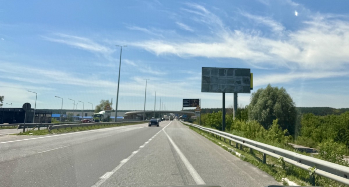 Billboard Kiev roads,  Kiiv - Zitomir, v napramku Zitomira