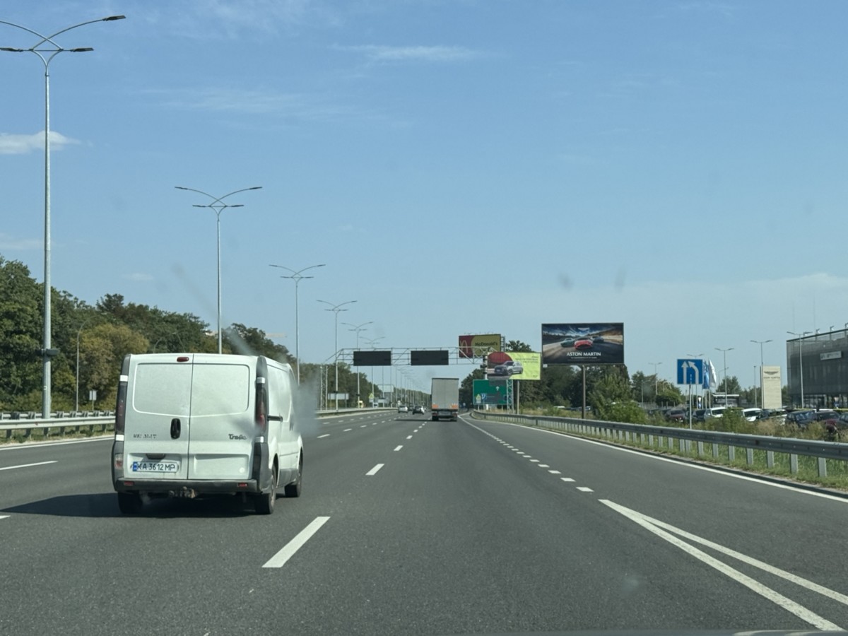 Билборд Гора,  Бориспільське шосе рядом  АВТ Боварія, напрямок в Бориспіль