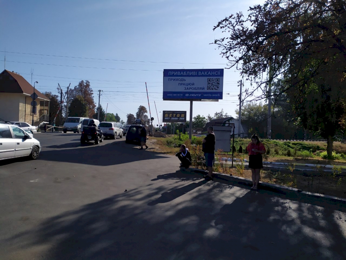 Билборд Боярка,  м. Боярка, вул. М. Грушевского, 30/вул. Хрещатик/вул. Вокзальна. ЖД переїзд.