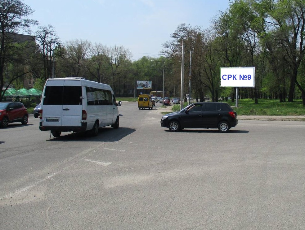 Білборд, бігборд (борд)  Запоріжжя,  вул.Козача -Шкільна вул. (Героїв Сталінграда вул.)