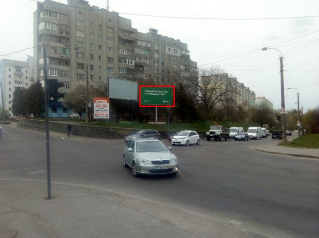 Billboard Rivne,  perehr. Mickevica- Kn. Volodimira
