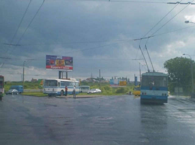 Billboard Rivne,  Dubens'ka, (kinceva zupinka)