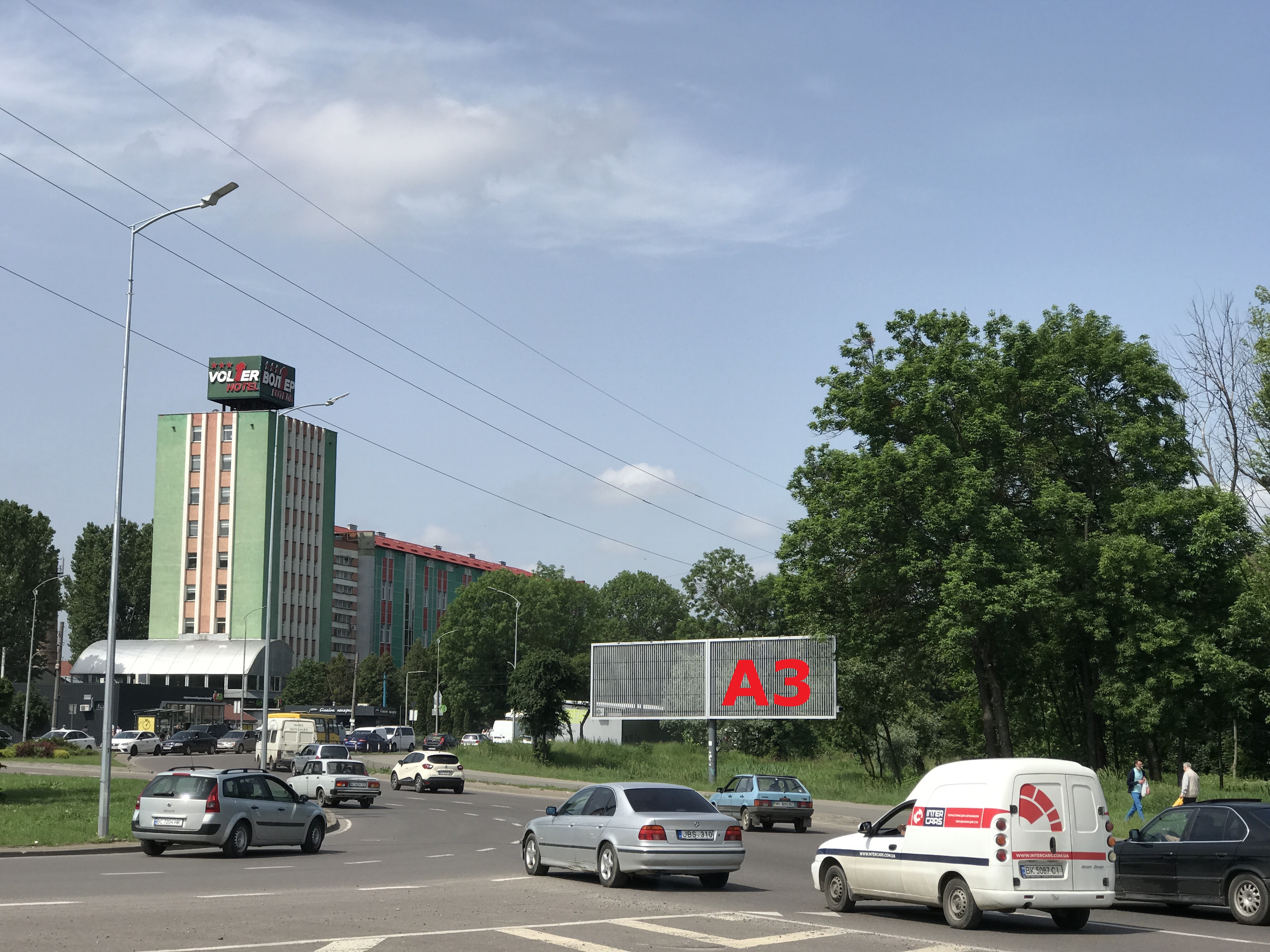 Білборд, бігборд (борд)  Львів,  м. Львів, кільце вул.Липинського-вул. Б. Хмельницького (правий)