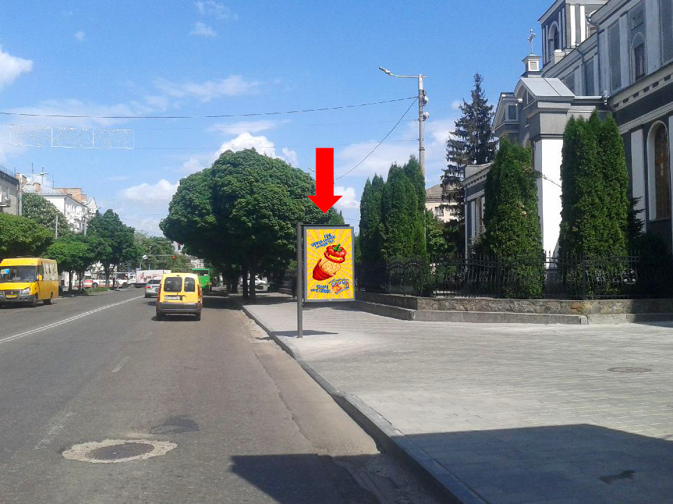 Citylight Zhytomyr,  Kiivs'ka st., 4, bila kostelu, navproti gotelu "Ukraina", Ukrsibbanku