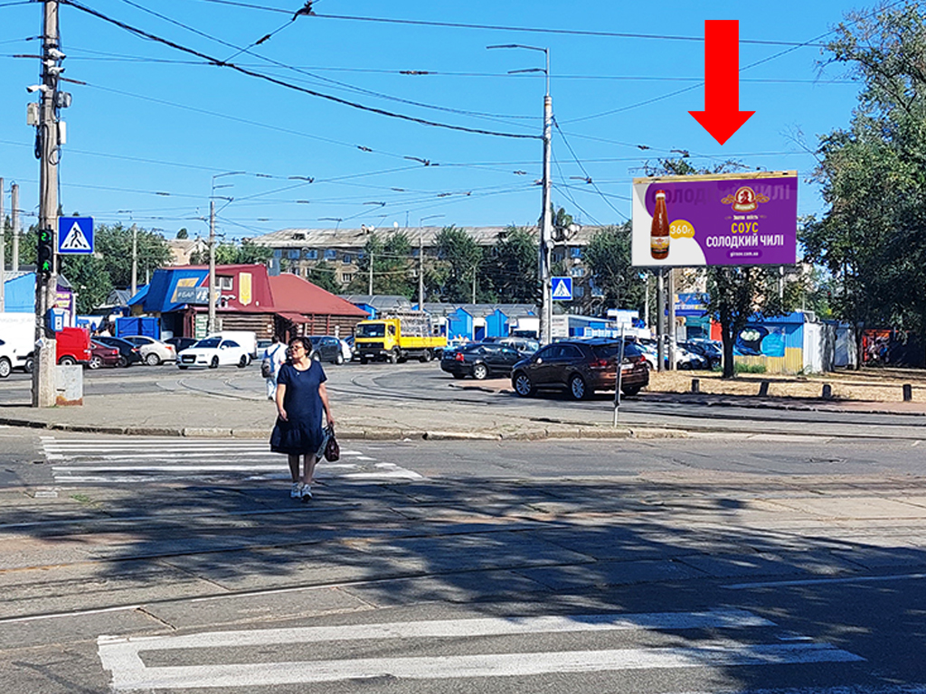 Billboard Kyiv,  Privokzal'na st. - Altins'ka st. - st. Borispil's'ka, bila Darnic'kogo rinku, v storonu st. Borispil's'koi