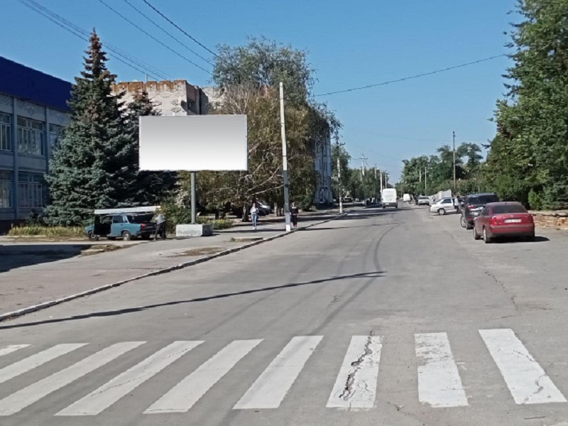 Billboard Route,  Першотравнева вул., 195, центральний ринок