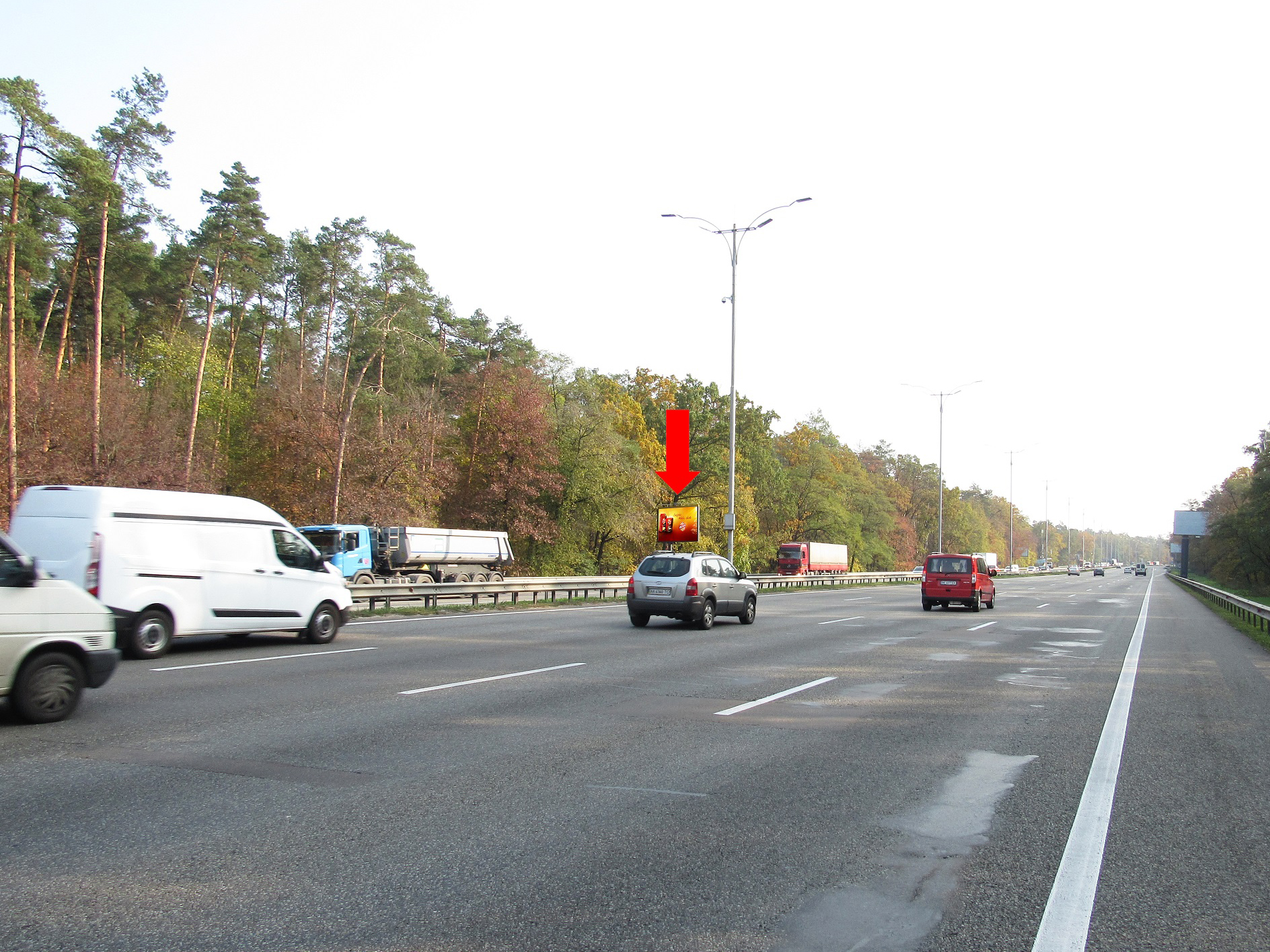 Билборд Киев,  Траса Київ-Бориспіль - вул. Бориспільська, навпроти знаку "Євро 2012", в сторону аеропорту "Бориспіль", гіпермаркету "Фоззі"
