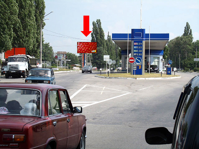 Billboard Kremenchuk,  Kiivs'ka st., v''izd z boku m. Kiiv