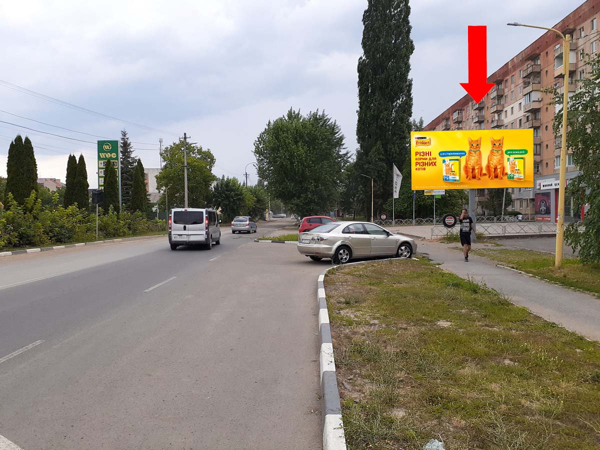 Билборд Ужгород,  Капушанська (Перемоги) вул., 159 / Баб''яка вул., навпроти АЗС "WOG", в центр
