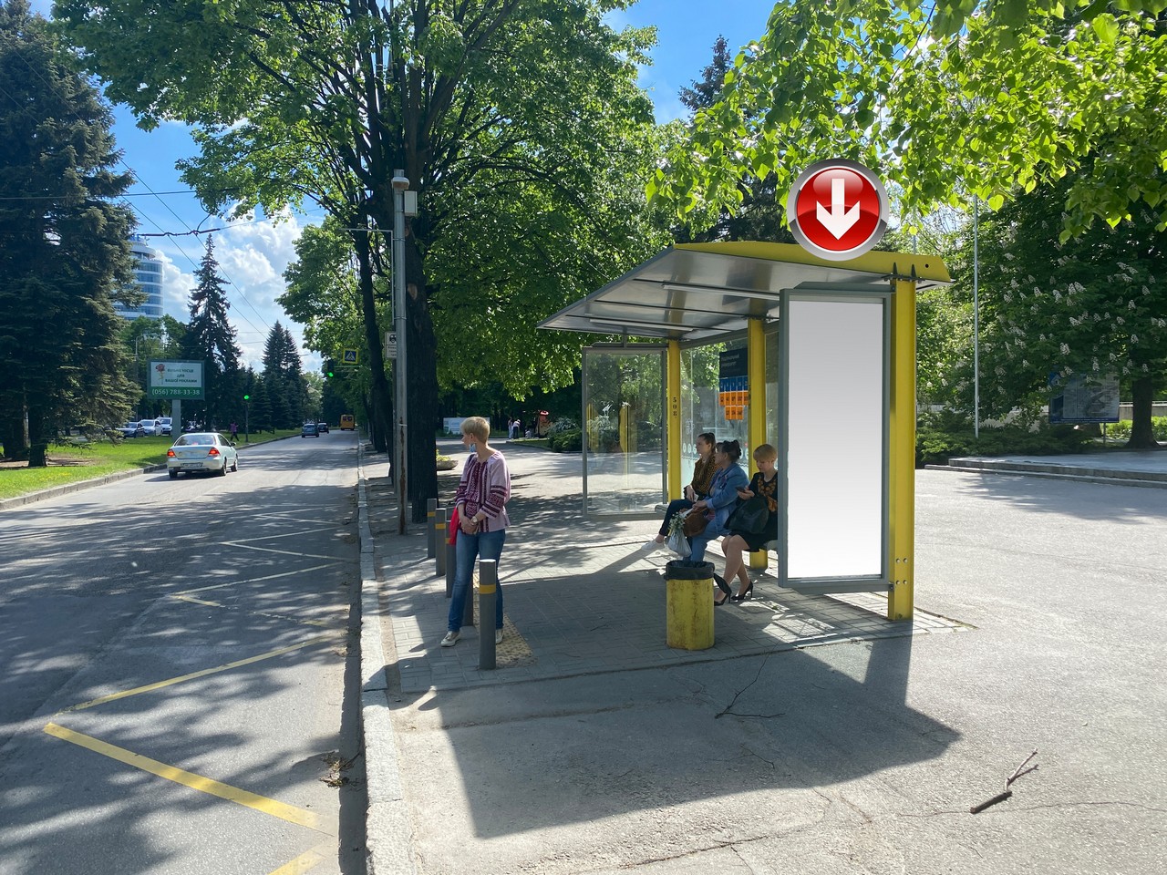 Non-standard Dnipropetrovsk,  Pr.Gagarina, bila bud.72, DNU im.O.Goncara