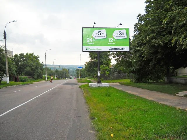 Білборд, бігборд (борд)  Сміла,  Уманська вул., 17  (від  вул. Тургенєва)