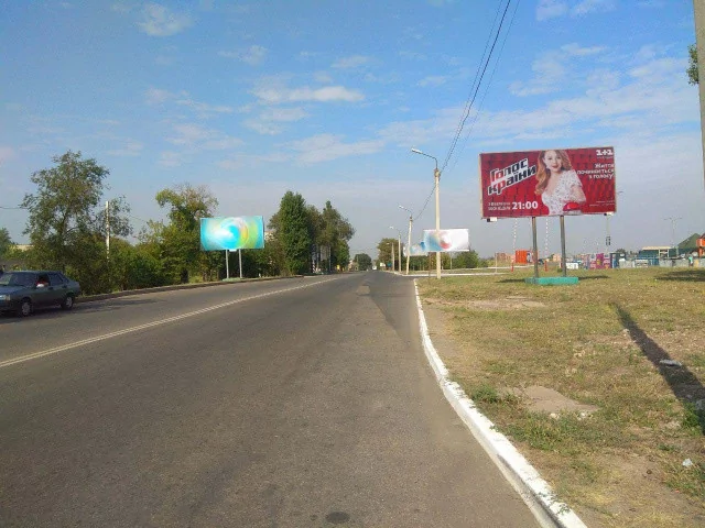 Билборд Кривой Рог,  Бикова вул., 33, (ТЦ "Епіцентр"), до Артема пл.