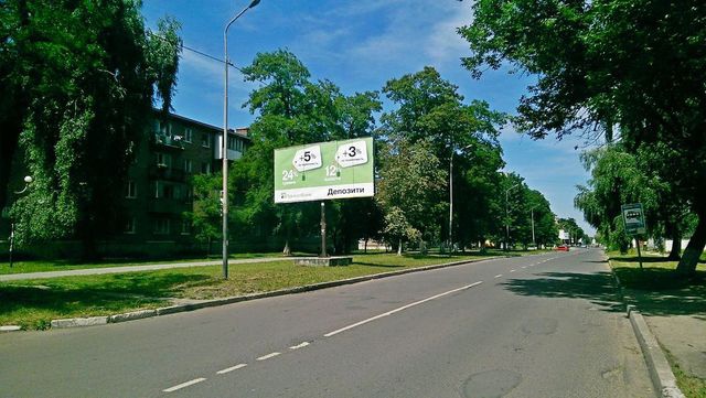 Billboard Chervonograd,  Ivasuka st., 15 (naproti stadionu)