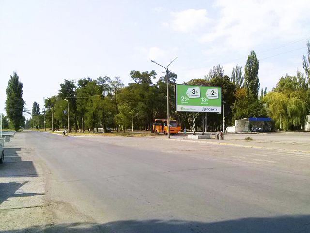 Billboard ,  Gornakiv st., 38, mkr. Ingulec, (Avtostil', piceria "Celentano", v'izd na avtovokzal)
