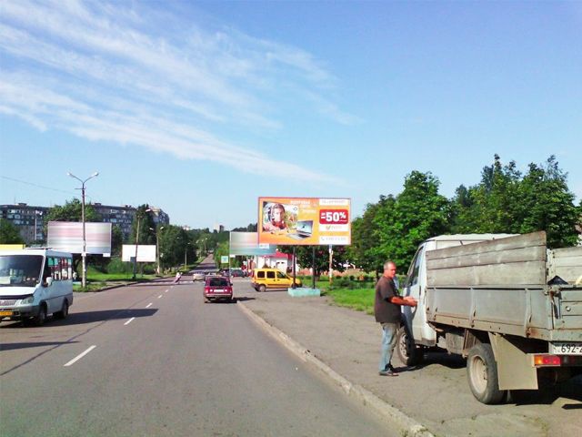 Billboard Krivy Rig,  mkr. Sonacnij,  30a  (TC "Sonacnij", st. ST "Zovtneva"), do. Gornackij