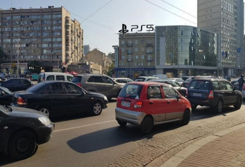 Нестандарт Киев,  Олеся Гончара ул., 79 ( > Шевченка бул.) пл. Перемоги