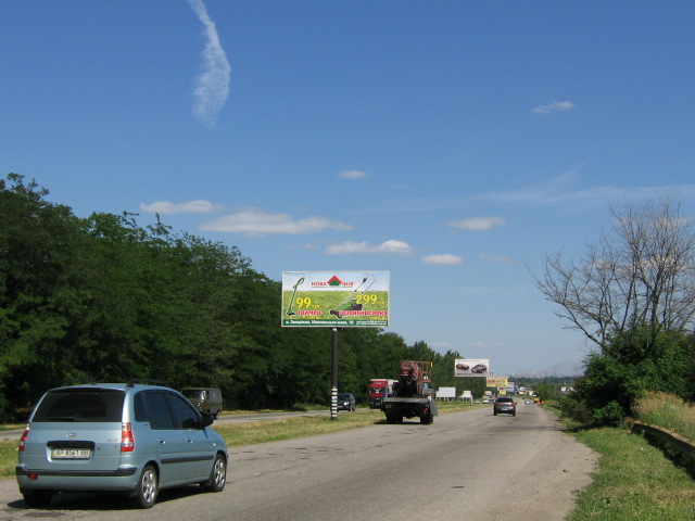 Billboard Zaporizhzhya,  135_Zaporoz'e_ul Tiraznaa, razdelitel', v"ezd v gorod