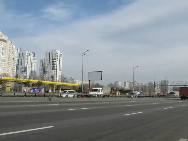 Билборд Киев,  Бажана Миколи проспект 1д, рух із центру міста (біля АЗС "КЛО"), ліворуч