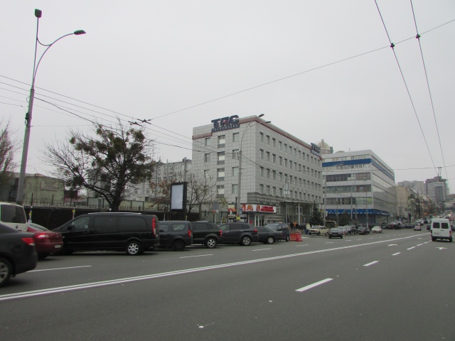 Citylight Kyiv,  Simona Petluri (Kominternu), 30