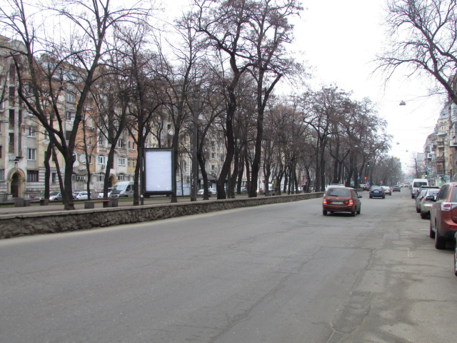 Ситилайт Киев,  Верхній Вал, 42 бульварна частина