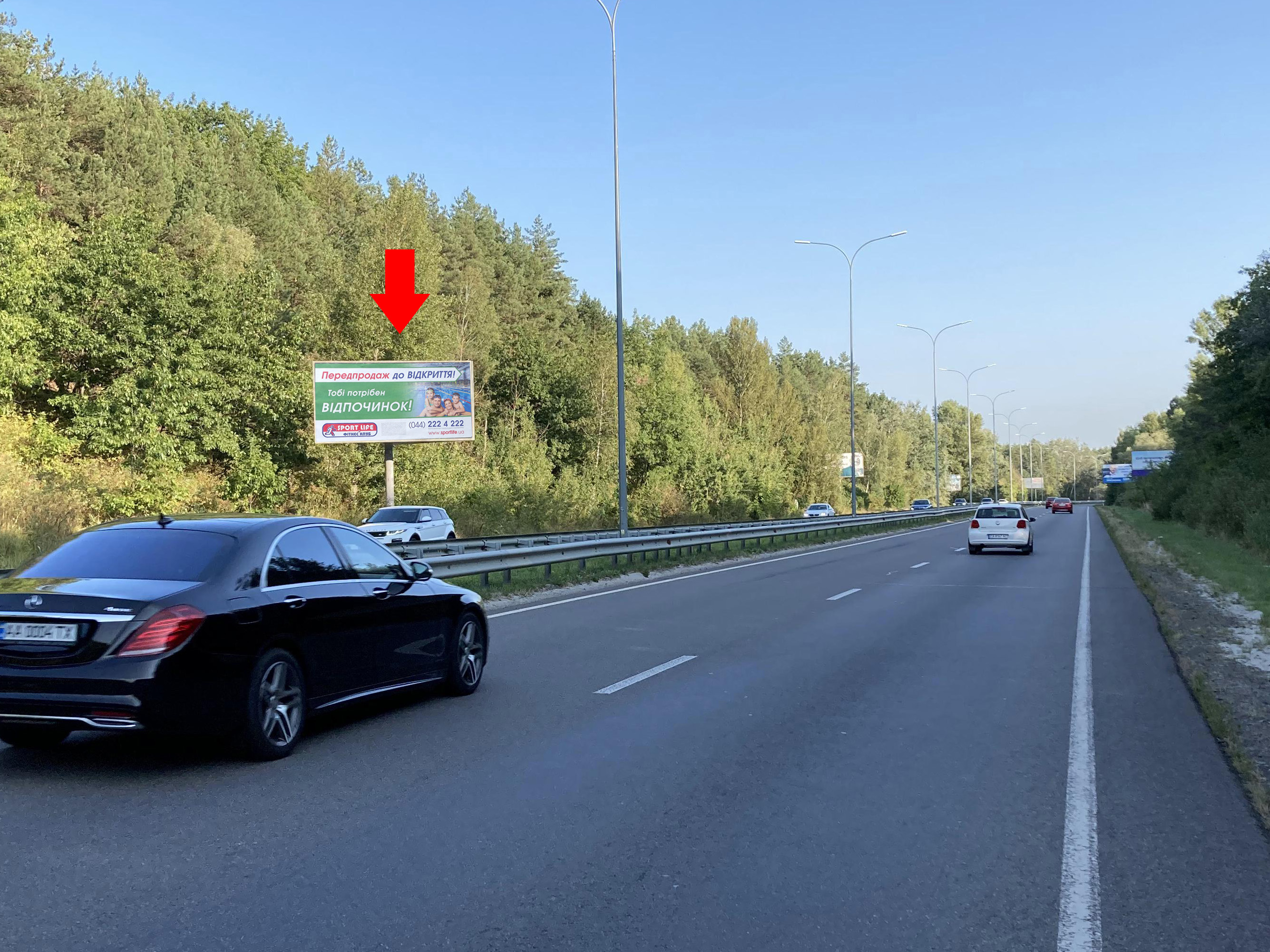 Білборд, бігборд (борд)  Вишгород,  ул. Богатирская, Киев, Р-69, 1400 м от черты города (трасса в сторону Межигорья, зоопарк "12 месяцев") / въезд в Киев (Оболонь)