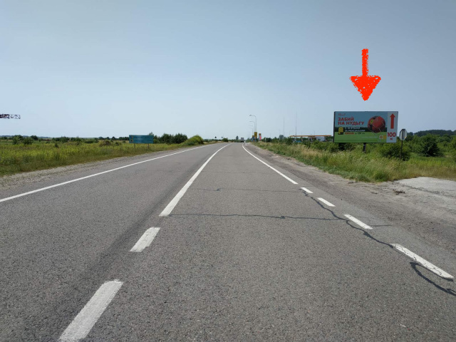Billboard Krakovets,  Krakovec'. Kordon, na resp. Pol'sa, 3000 m. do prikordonnogo postu, porad AZK SHELL, trasa L'viv - Krakivec' (M-10)