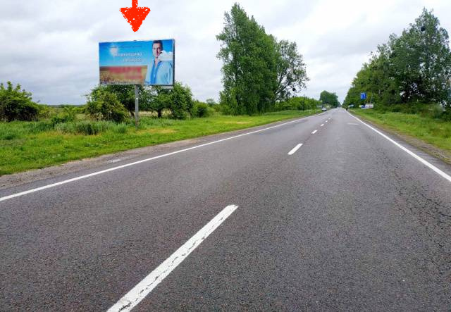 Билборд Жовква/ Траса М-09 Львів - Рава - Руська (Жовква/ Траса М-09 Львів - Рава - Руська),  м. Жовква, вїзд в місто з сторони кордону (м. Рава - Руська), на обїздну, на м.Львів, м.Червоноград, на АЗК БРСМ, траса Львів- Рава-Руська (М-09)