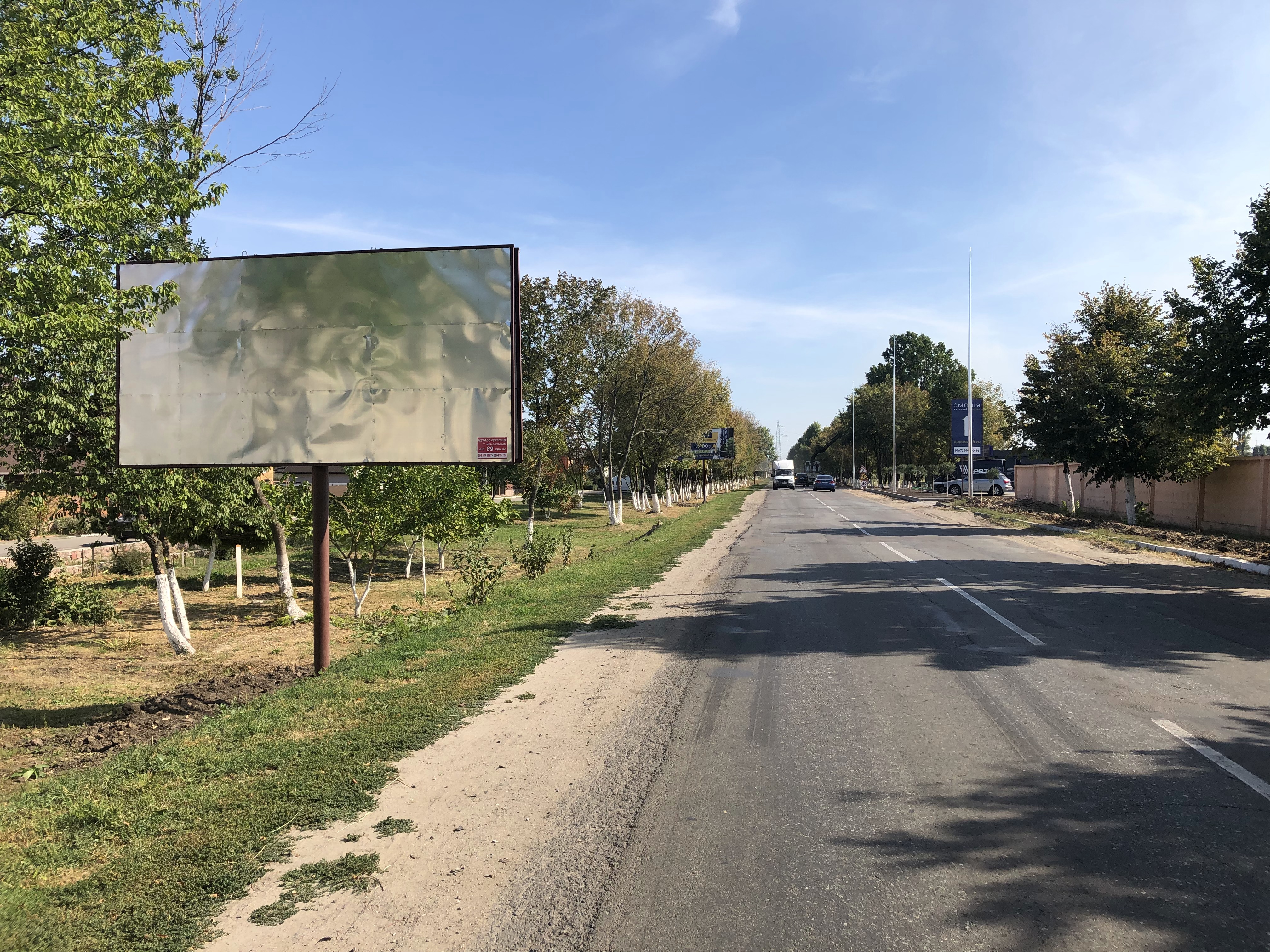 Білборд, бігборд (борд)  Чабани,  Вул. Машинобудівників навпроти ЖК "Піонерський 2"