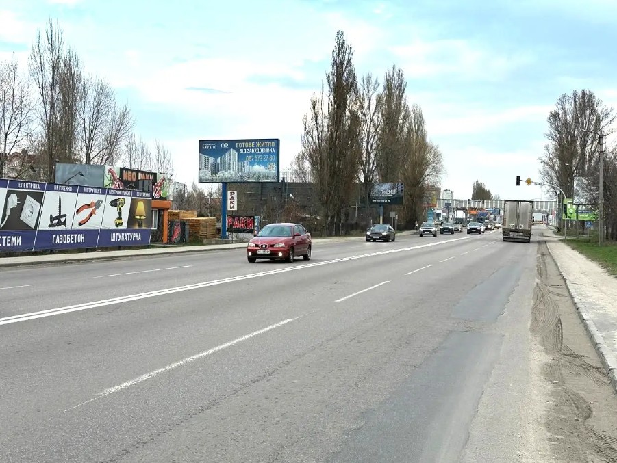 Billboard Sofiivska Borshchagivka,  st.Kiivs'ka,  napravlenna na Kiiv
