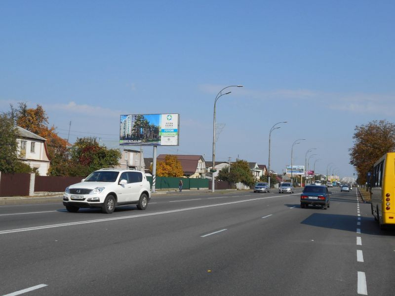 Billboard Brovary,  m.Brovari, st.Kiivs'ka, 7, (svitlofor, v'izd v misto)