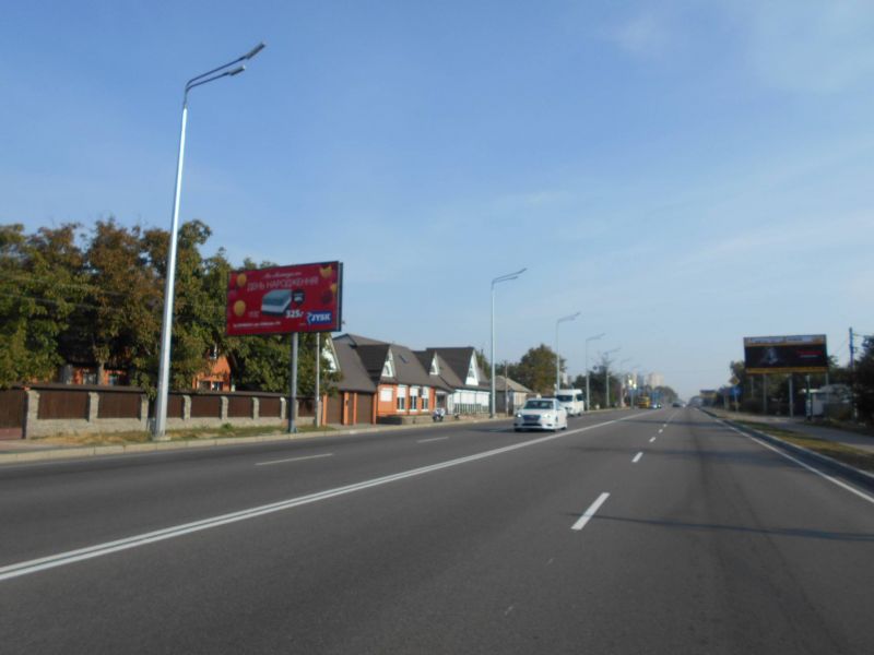 Білборд, бігборд (борд)  Бровари,  м.Бровари, вул.Київська, 171, (напроти АТБ)
