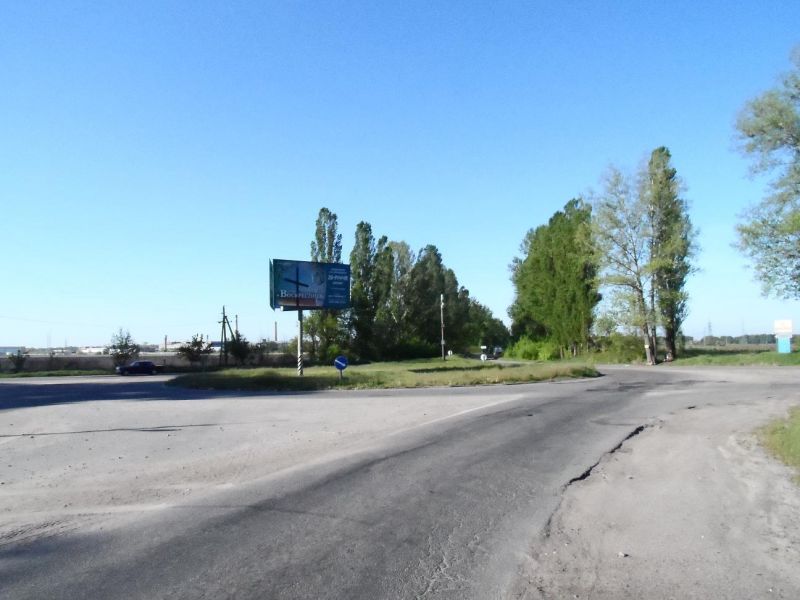 Билборд Фастов,  перекресток ул. Якубовского и Окружной дороги,  (клумба)выезд на Окружную, на Киев