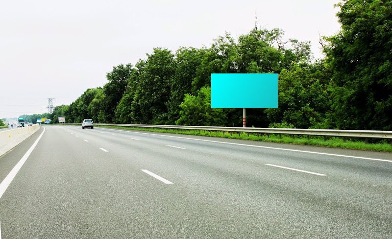 Billboard Odessa trasi,  Kiivs'ka trasa transport pramue v m. Odesa