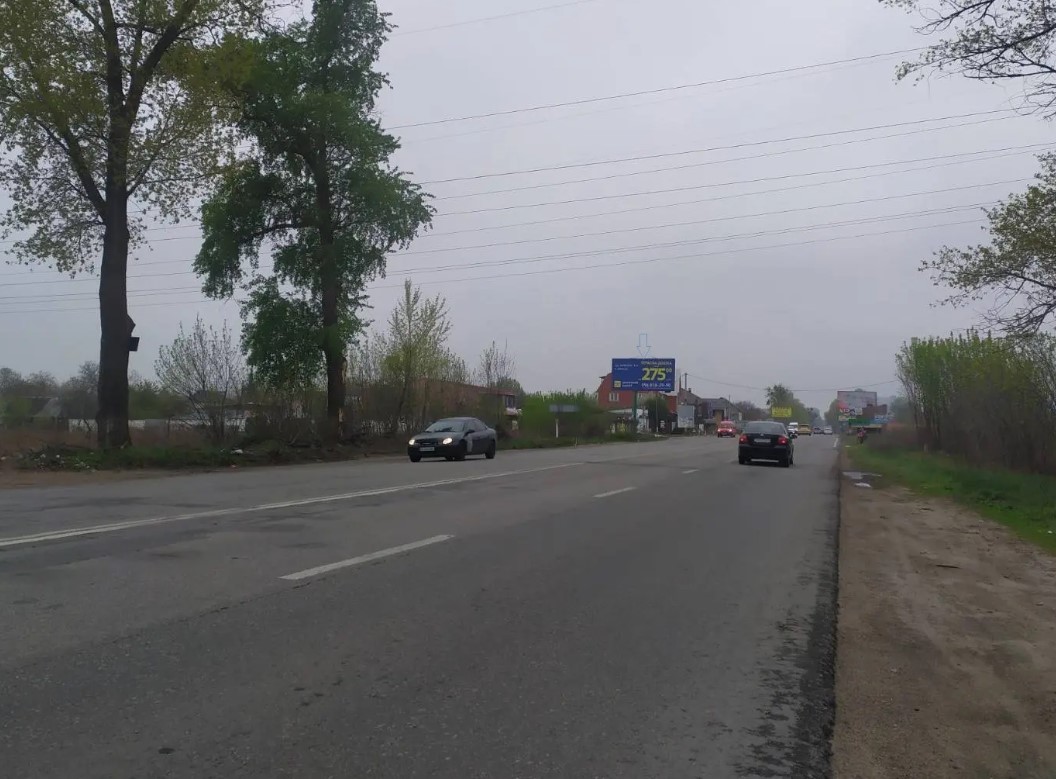 Билборд Боярка,  вул. Магістральна, Ресторан "Круасан", в'їзд в Боярку, перед поворотом на вул. Модеста Левицькогов